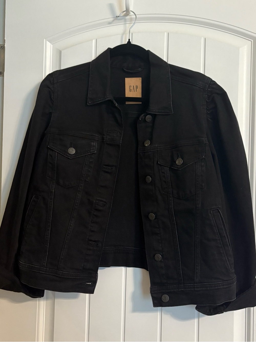GAP Black Womens Denim Jacket - Button-Front with Puff Sleeves